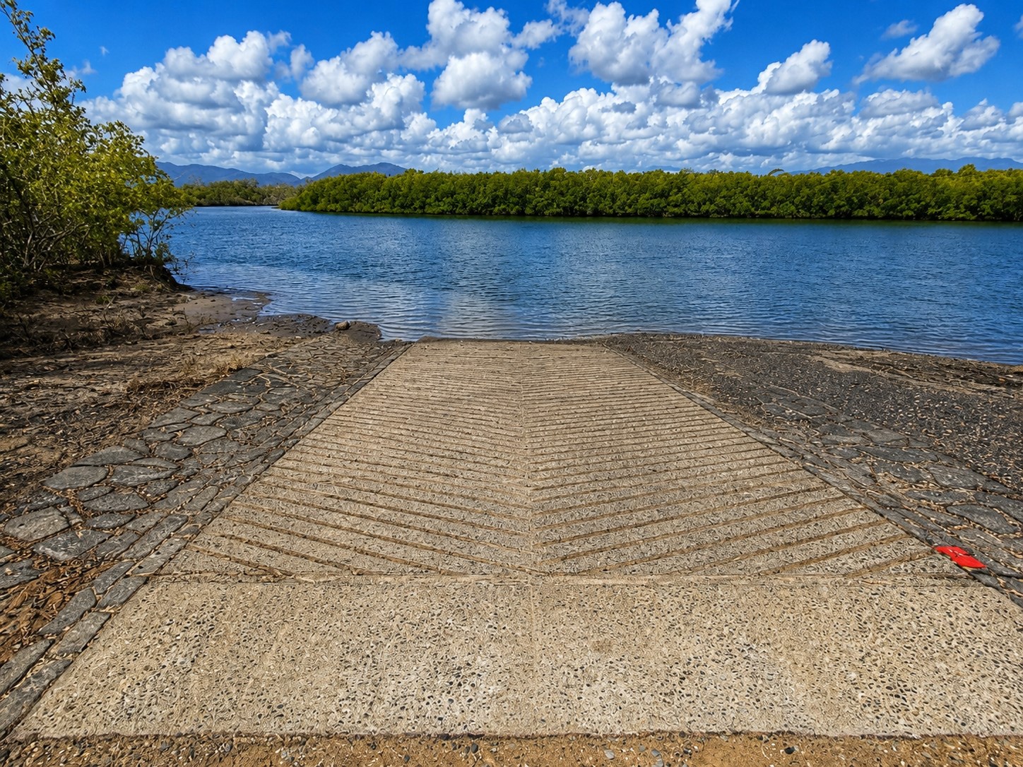 Kurrimine Beach Public Boat Ramp