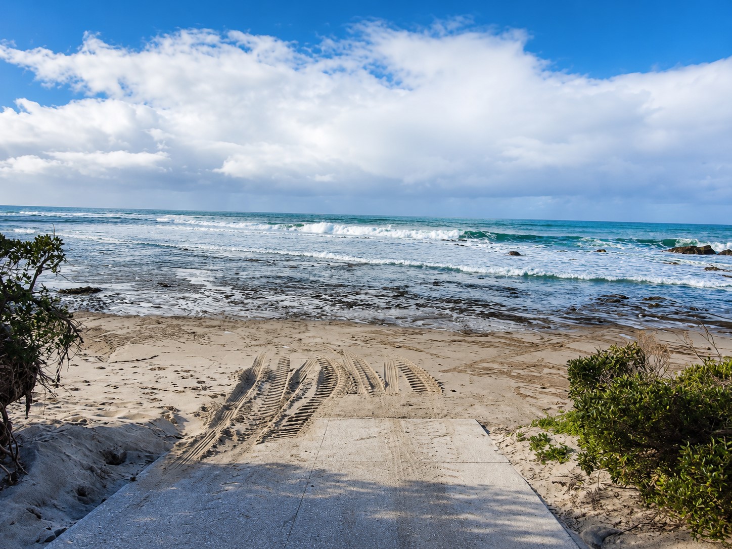 lorne beach boat ramp