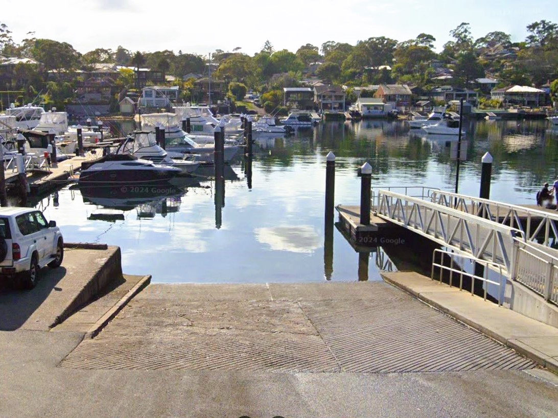 Yowie Bay Boat Ramp and Pontoon